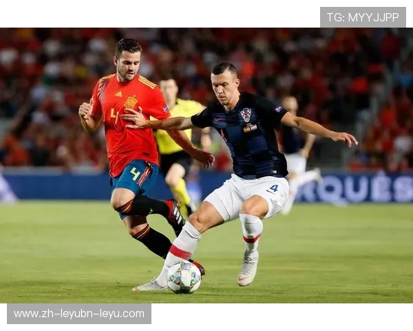 足球比赛中的小范围对抗与技术突破 足球比赛中的小范围对抗与技术突破