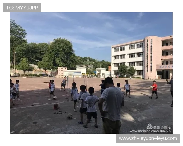 中文版国际足联五人制足球执教手册关键战术与训练技术发展资料全览